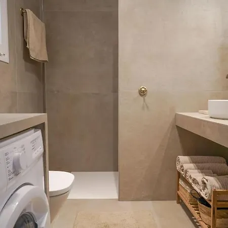 10 / Tenerife Apartment *