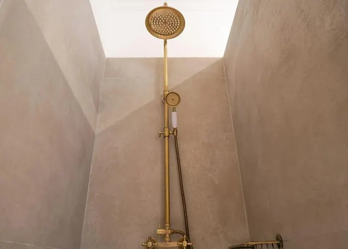 10 / Tenerife شقة *